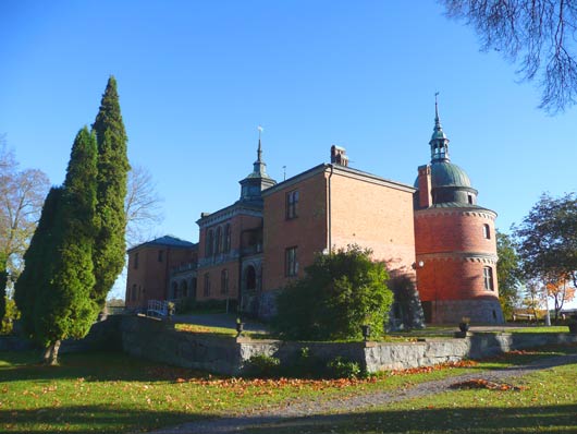 Tegelslott stenmur